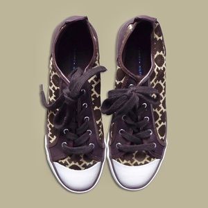 Tommy Hilfiger Patterned Brown Low Top Canvas Sneakers